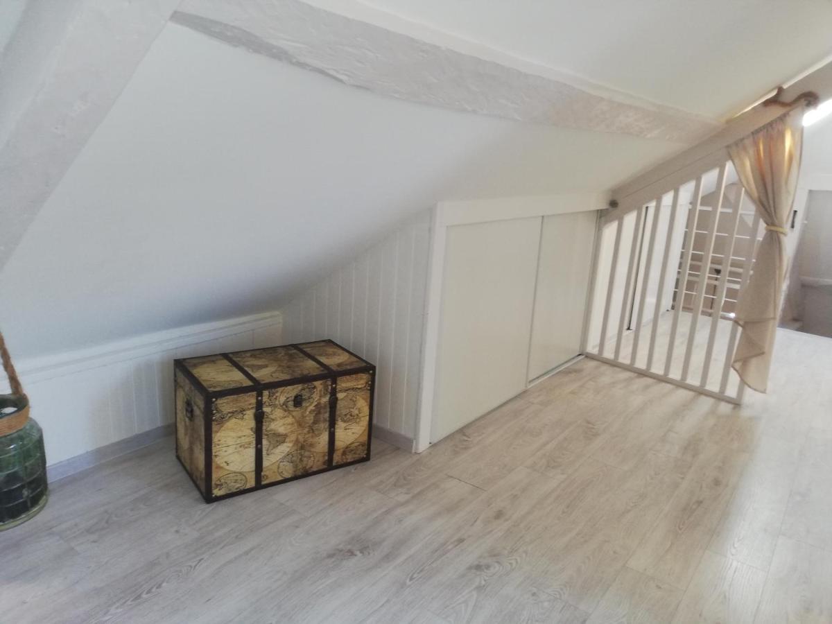 Appartamento Honfleur-loft avec parking privé Esterno foto